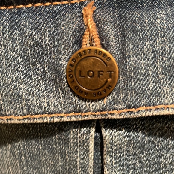 Loft denim jacket boxy style Size M - Picture 8 of 10